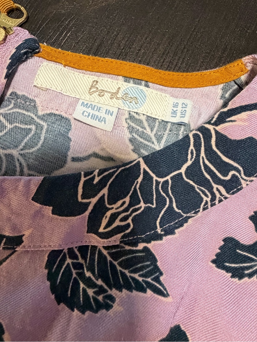Boden Large Floral Blouse - Picture 6 of 9